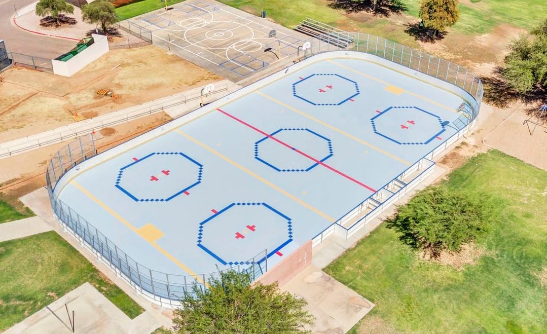 Aerial view of the Ellenberger Park ball hockey and basketball courts